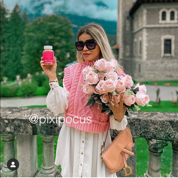 ❌ - Picture 2 of 10